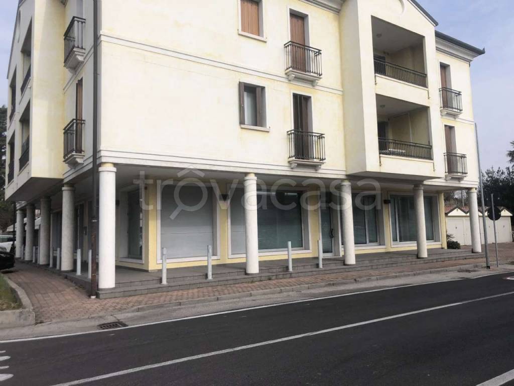 ufficio in vendita a Cinto Caomaggiore