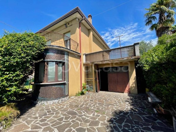 casa indipendente in vendita a Cinto Caomaggiore