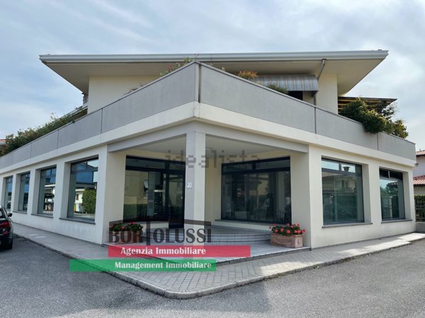 locale commerciale in vendita a Cinto Caomaggiore