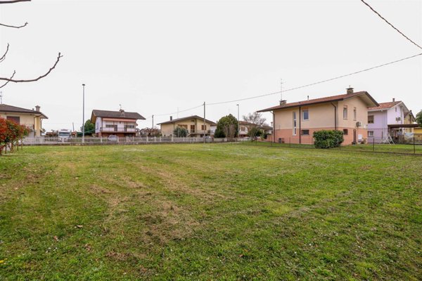 villa in vendita a Cinto Caomaggiore