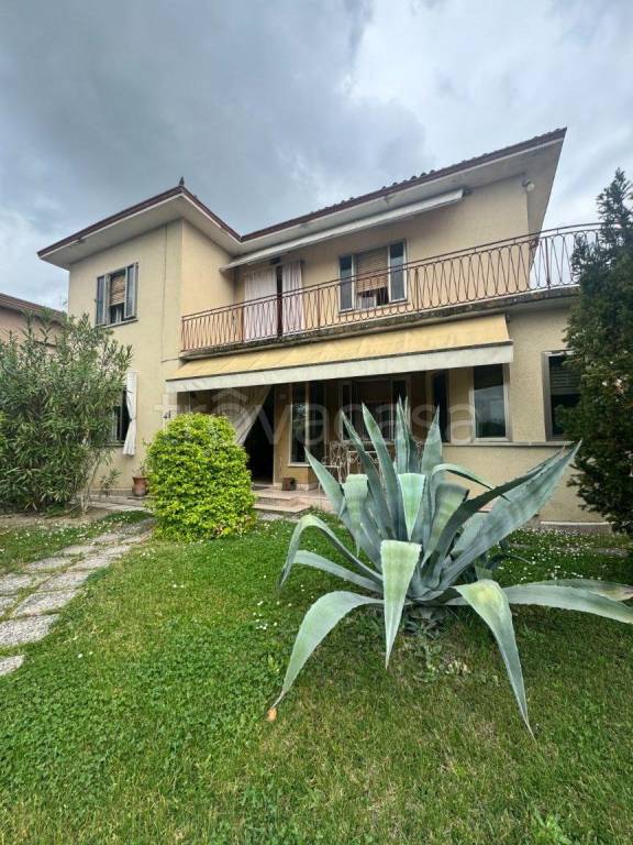 casa indipendente in vendita a Cinto Caomaggiore