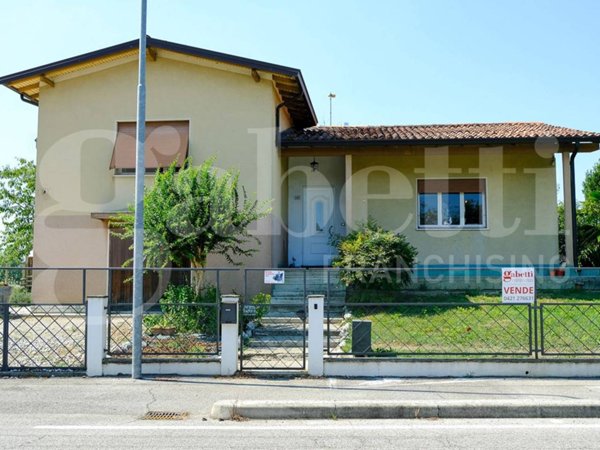 casa indipendente in vendita a Cinto Caomaggiore