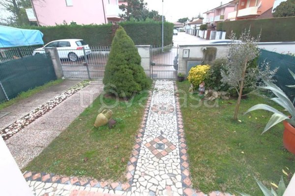 casa indipendente in vendita a Cona