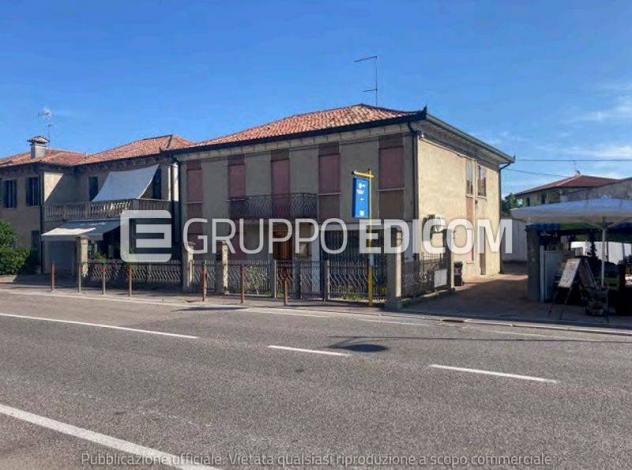 locale commerciale in vendita a Cona