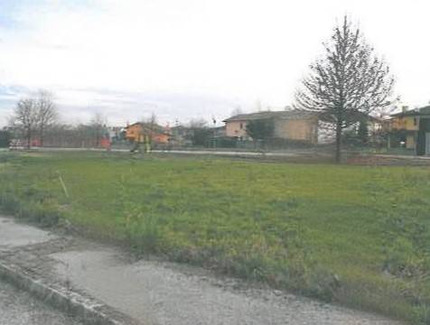 terreno edificabile in vendita a Cona in zona Cantarana