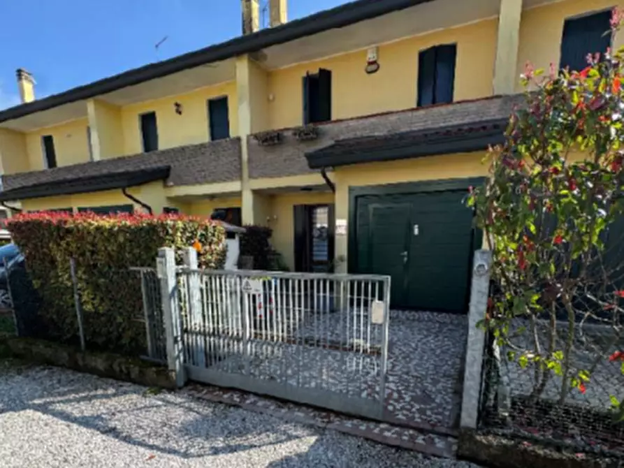 casa indipendente in vendita a Cona in zona Cantarana