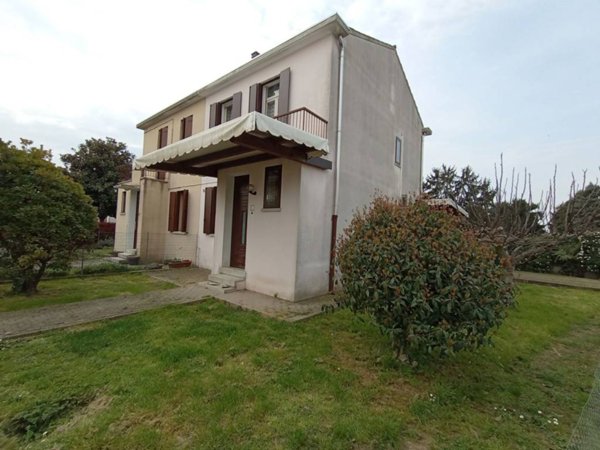 casa indipendente in vendita a Cona