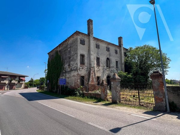 casa indipendente in vendita a Cona