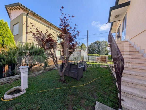 casa indipendente in vendita a Cona in zona Cantarana