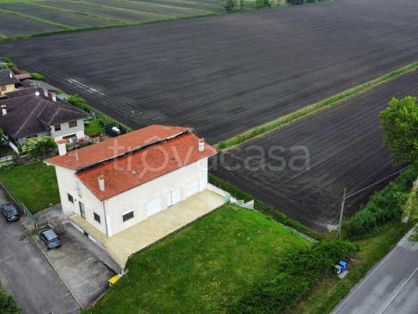 casa indipendente in vendita a Concordia Sagittaria in zona Sindacale