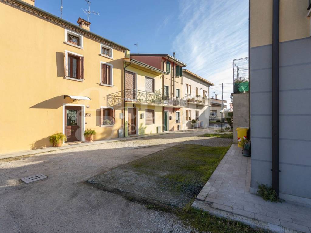 casa indipendente in vendita a Concordia Sagittaria