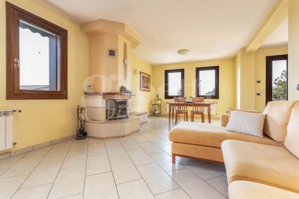 appartamento in vendita a Concordia Sagittaria in zona Cavanella