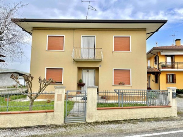 casa indipendente in vendita a Concordia Sagittaria
