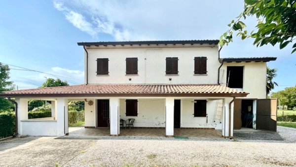 casa indipendente in vendita a Concordia Sagittaria