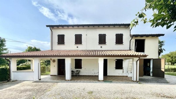 casa indipendente in vendita a Concordia Sagittaria
