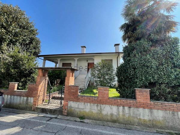 casa indipendente in vendita a Concordia Sagittaria