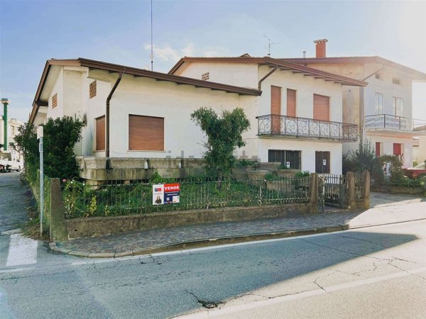 casa indipendente in vendita a Concordia Sagittaria