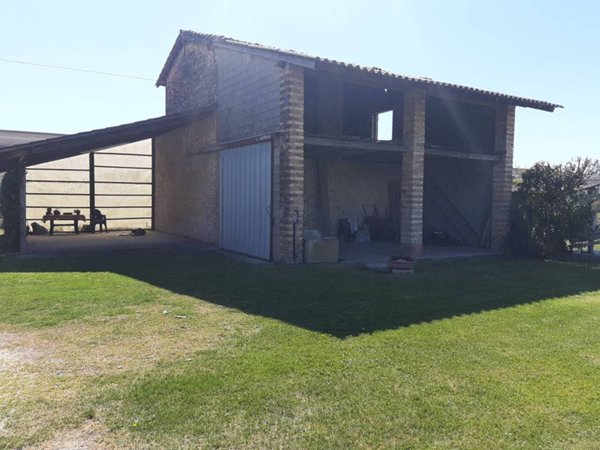 casa indipendente in vendita a Concordia Sagittaria