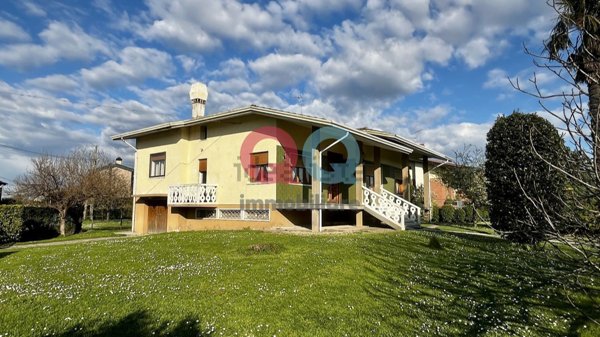 casa indipendente in vendita a Concordia Sagittaria