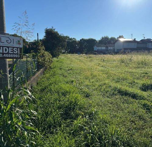 terreno edificabile in vendita a Concordia Sagittaria in zona Cavanella