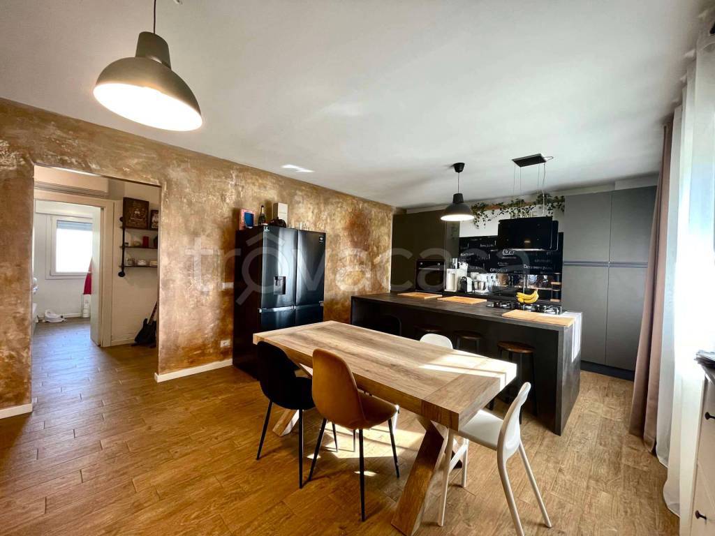 appartamento in vendita a Concordia Sagittaria in zona Sindacale