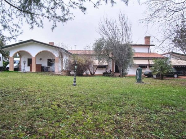 casa indipendente in vendita a Concordia Sagittaria