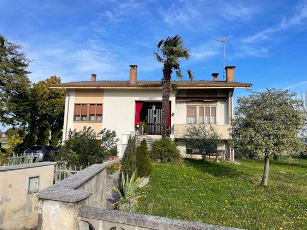 casa indipendente in vendita a Concordia Sagittaria