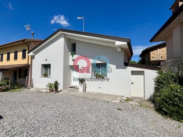appartamento in vendita a Concordia Sagittaria in zona Cavanella