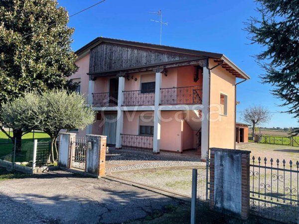 casa indipendente in vendita a Concordia Sagittaria in zona Cavanella