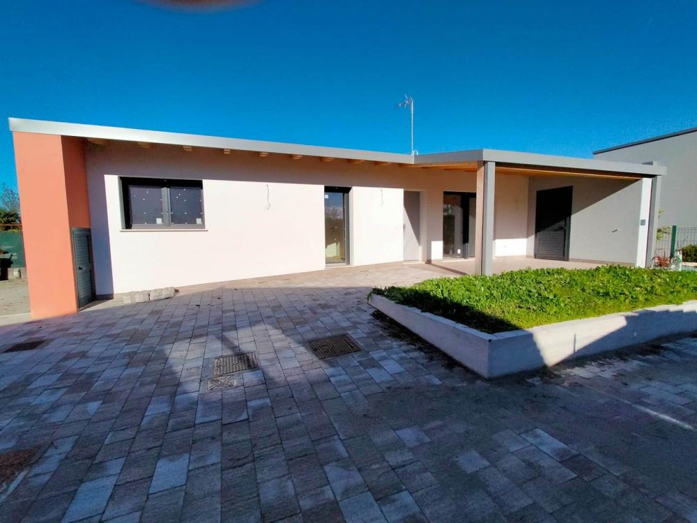 appartamento in vendita a Concordia Sagittaria in zona Paludetto