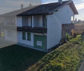 casa indipendente in vendita a Concordia Sagittaria in zona Paludetto