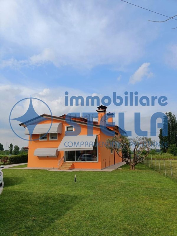casa indipendente in vendita a Concordia Sagittaria in zona Paludetto