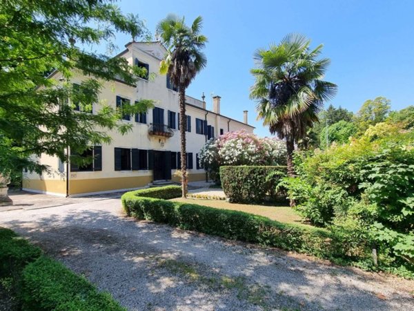 intera palazzina in vendita a Dolo