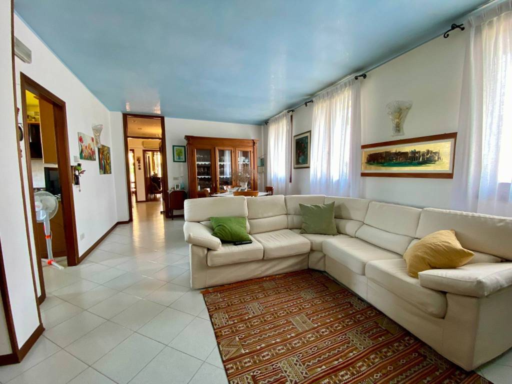 casa indipendente in vendita a Dolo