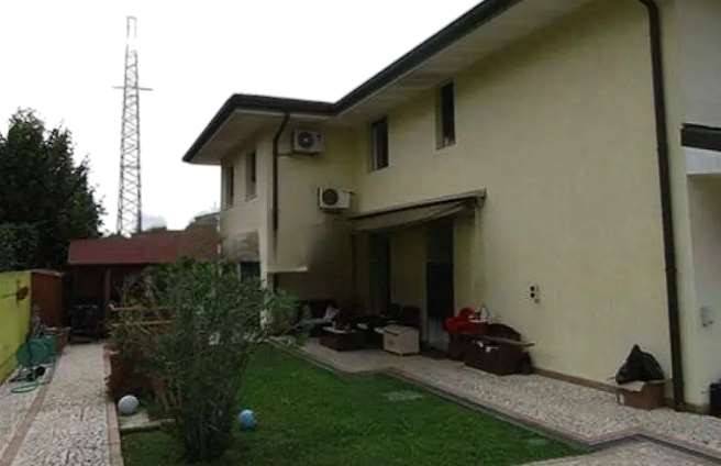 casa indipendente in vendita a Dolo
