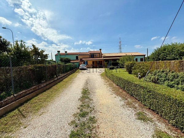 casa indipendente in vendita a Dolo