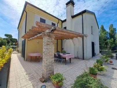 casa indipendente in vendita a Dolo