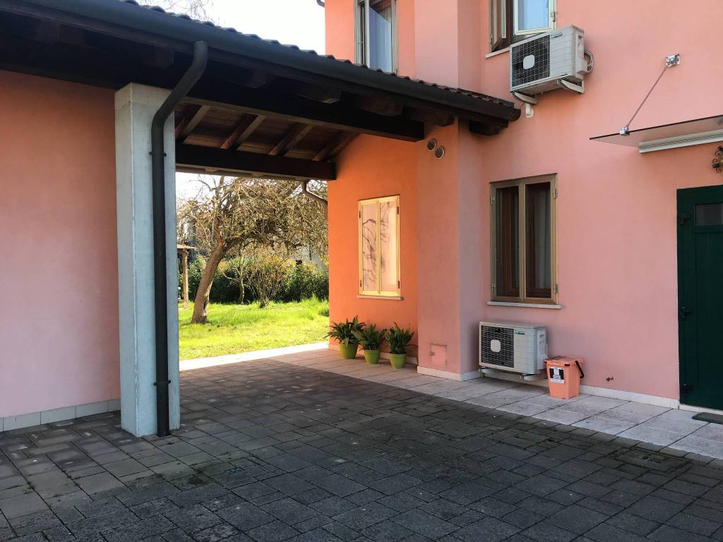 casa indipendente in vendita a Dolo