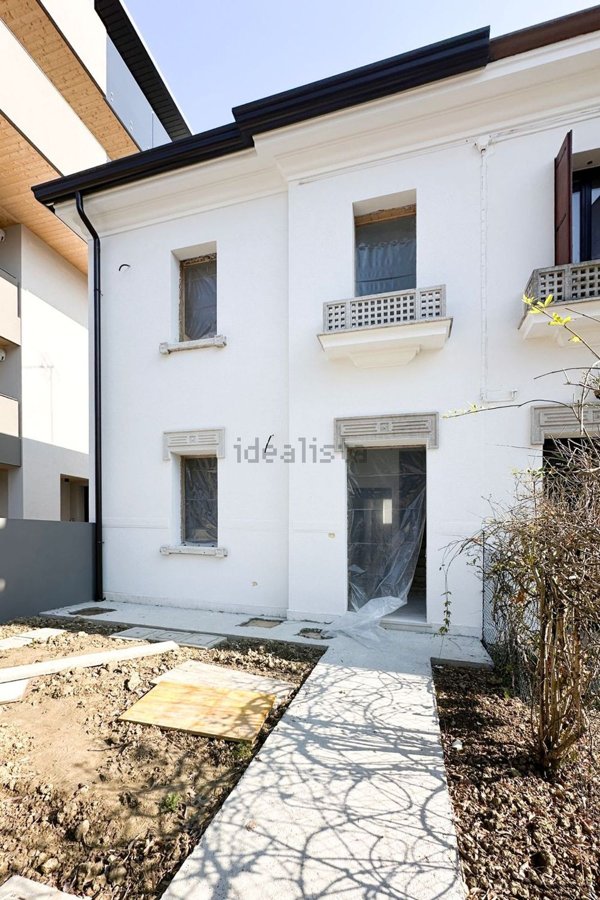 casa indipendente in vendita a Dolo