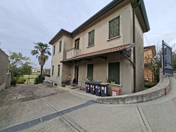 casa indipendente in vendita a Dolo