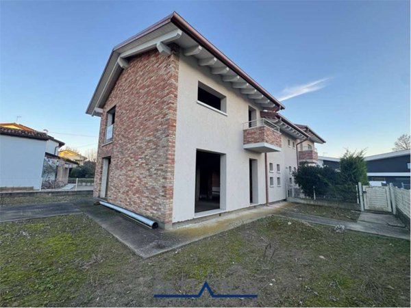 casa indipendente in vendita a Dolo