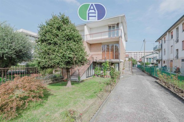 casa indipendente in vendita a Dolo