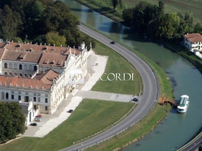 negozio in vendita a Dolo