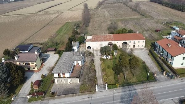 casa indipendente in vendita a Dolo