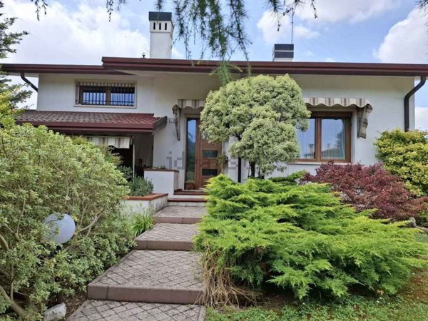 casa indipendente in vendita a Dolo