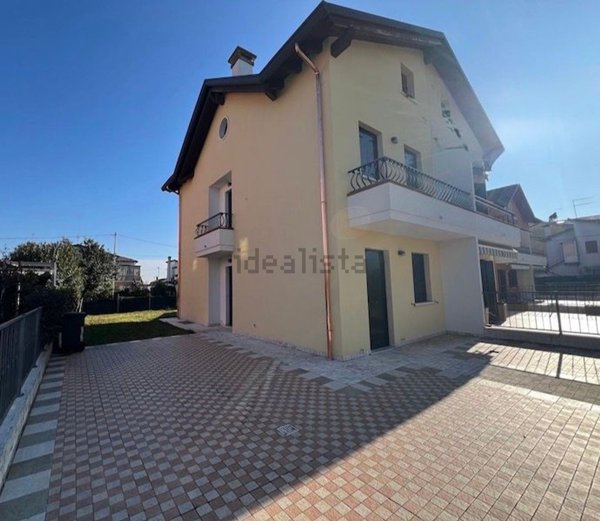 casa indipendente in vendita a Dolo