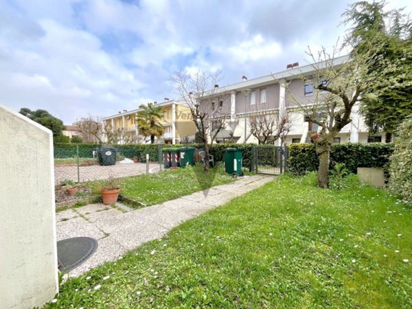 casa semindipendente in vendita a Dolo