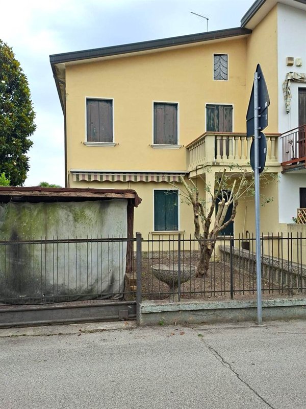 casa indipendente in vendita a Dolo