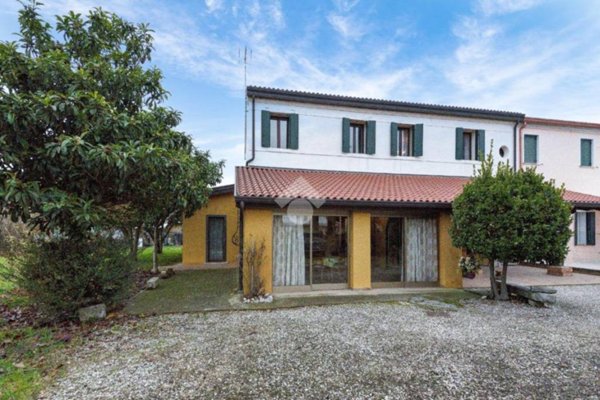casa indipendente in vendita a Dolo