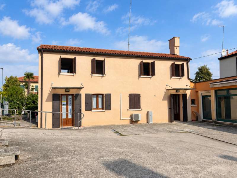 casa indipendente in vendita a Dolo
